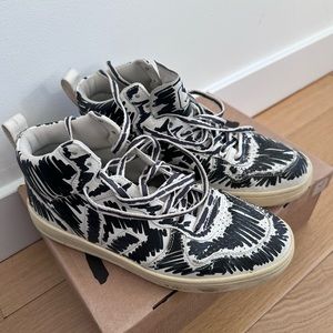 V-15 VEJA X MARNI MENS SNEAKERS